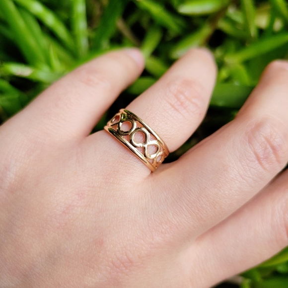 New Classic Gold Simple Dainty Infinity Ring Band & Toe Ring - Picture 1 of 7